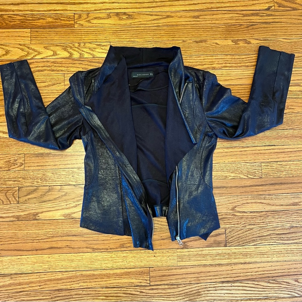 Size: L // Zara Faux Suede Lightweight Jacket